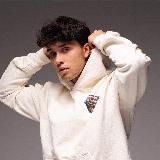 Женя лизогуб