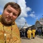 Священник Роман Колесников