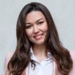 Тронина: Учеба в Италии