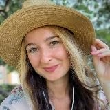 Девушка с татуировкой самолёта || Тревел-блог