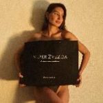 Полина, подбери лифчик