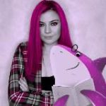 Малообразованная экспертка из интернета