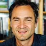 Daniele Ganser – Historiker und Friedensforscher – Themen: Frieden, Energie, Krieg, Terror und Medie