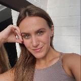 Чаю налить?