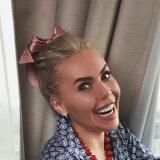 КАРИНА КРОСС