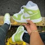 ESSENTIALS_МЕХРОН