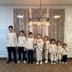 9 детей и швейная мастерская