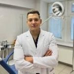 Урогинеколог Артём Чернушенко