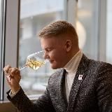 zapevalov•wine 18+