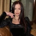 Бикшаева несёт